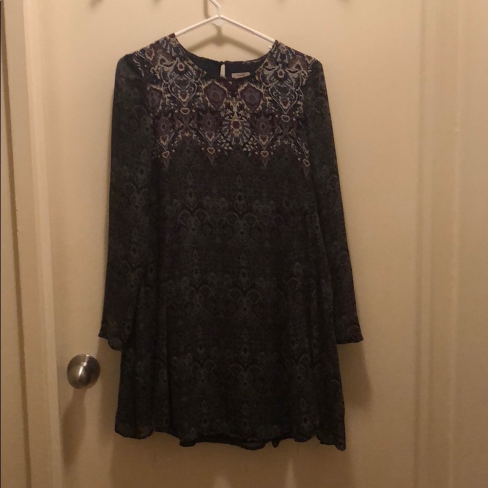 Navy and purple, long sleeve, short dress.